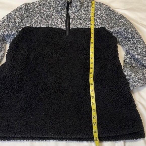 Sonoma Women's Teddy Jacket black white euc medium Sherpa soft warm quarter zip - Picture 7 of 8